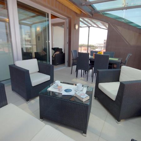 Residenza Ore Felici Lignano Sabbiadoro Exteriör bild