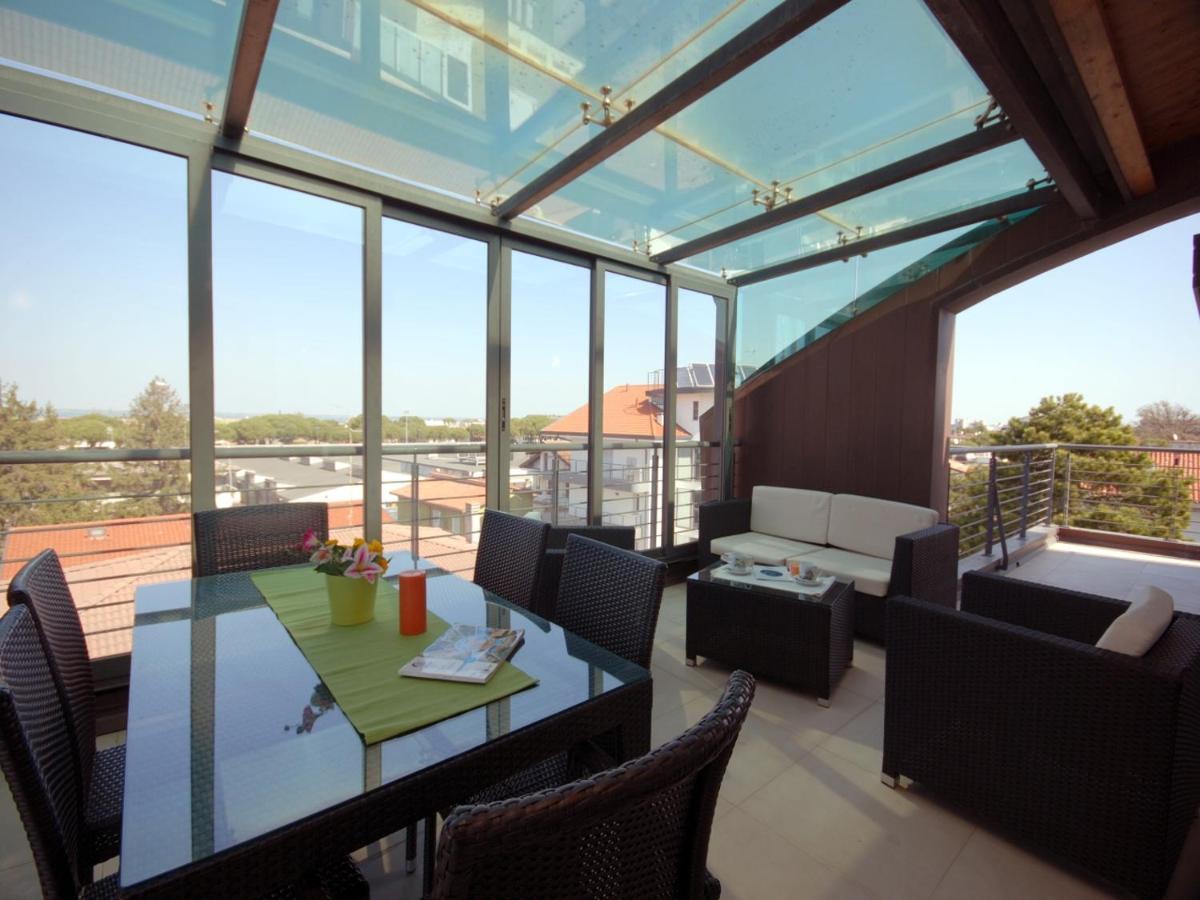 Residenza Ore Felici Lignano Sabbiadoro Exteriör bild
