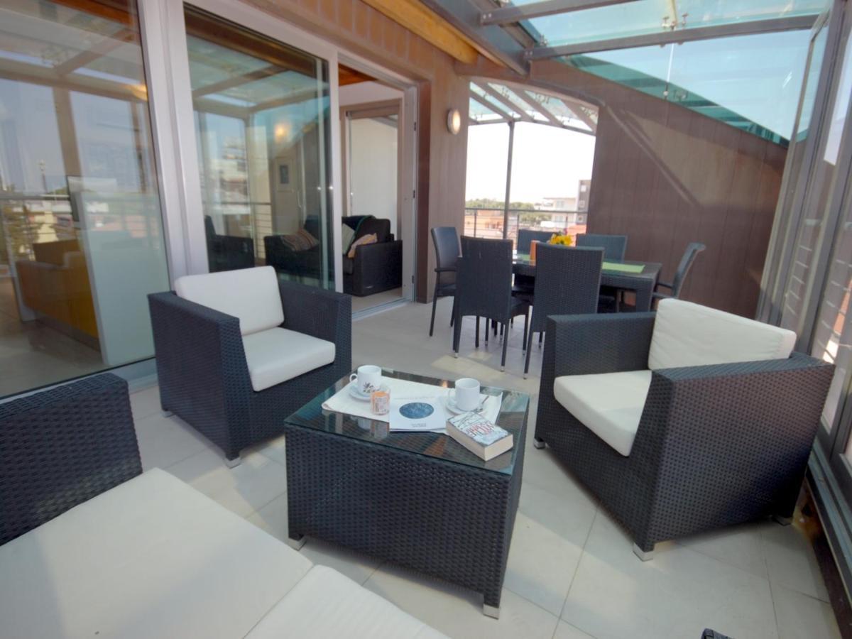 Residenza Ore Felici Lignano Sabbiadoro Exteriör bild