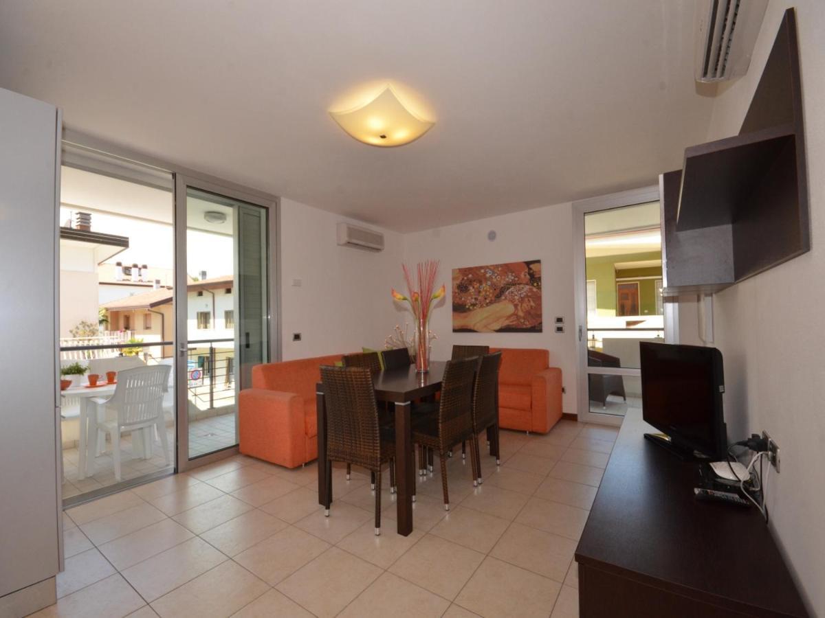 Residenza Ore Felici Lignano Sabbiadoro Exteriör bild