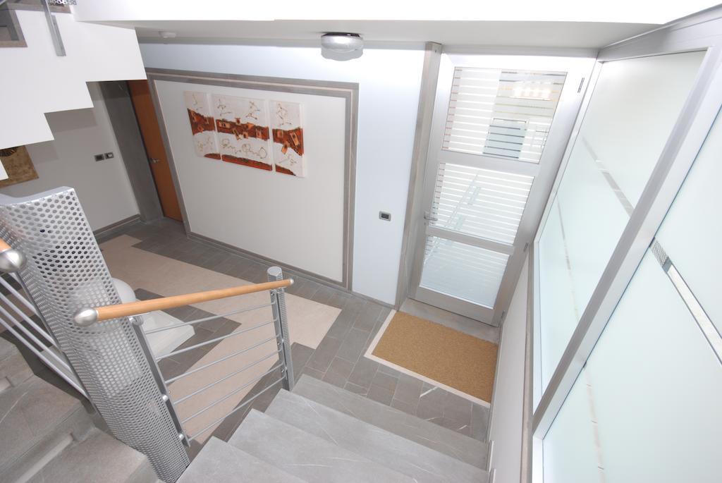 Residenza Ore Felici Lignano Sabbiadoro Exteriör bild